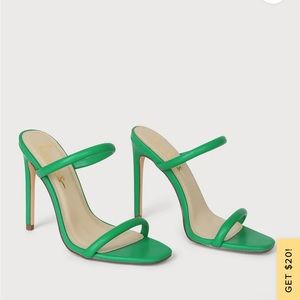 NIB Green Heels size 8.5